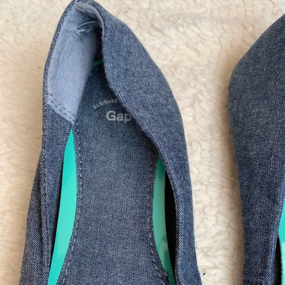 Denim Blue pointed toe Flats Gap size 8 GUC - Picture 2 of 6